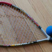 Racquetball racquet and bal.jpg