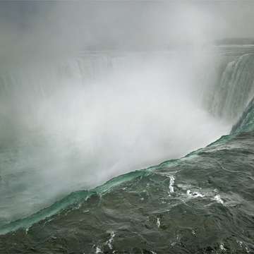 Niagara falls jpg