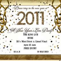 New years eve gold 2011 party invitation